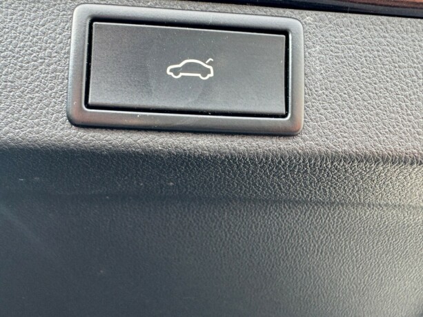 skoda-octavia-elektrisitetbensin-2021-big-7