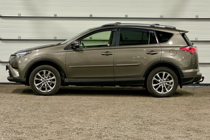 toyota-rav4-elektrisitetbensin-2017-big-4