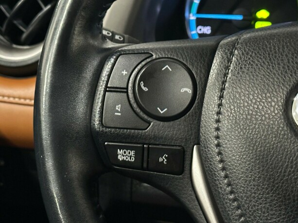 toyota-rav4-elektrisitetbensin-2017-big-16