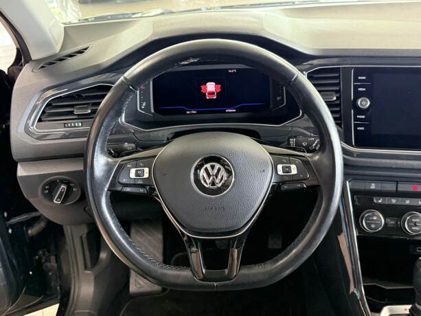 volkswagen-t-roc-diesel-2018-big-12