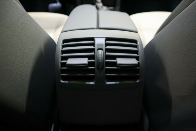 mercedes-benz-e-klasse-diesel-2011-big-33