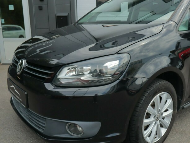 volkswagen-touran-diesel-2012-big-4