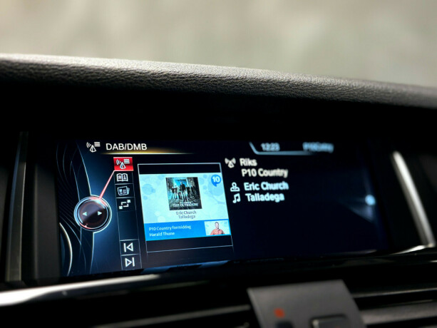 bmw-x4-diesel-2016-big-8