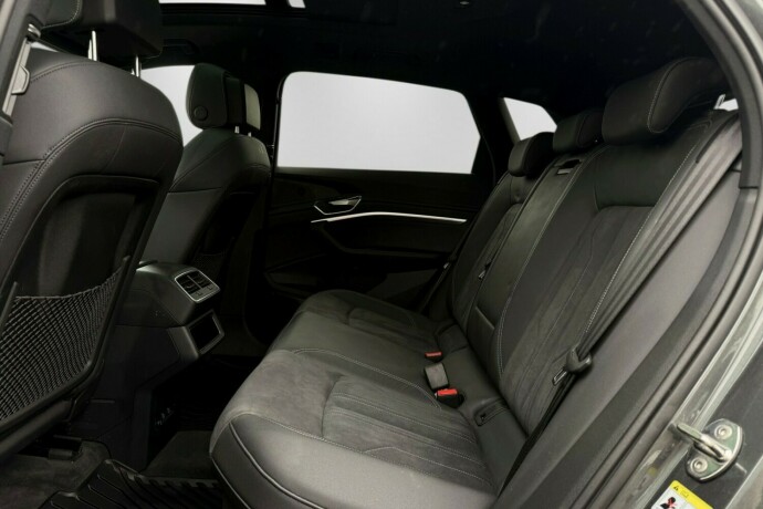 audi-q8-e-tron-elektrisitet-2024-big-32