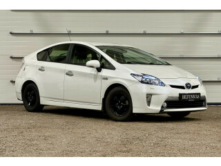 Toyota | Prius Plug-in Hybrid | Elektrisitet+bensin | 2013