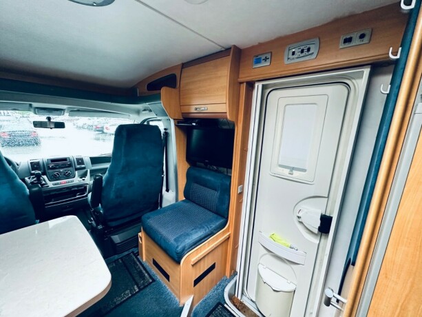 lmc-liberty-ti-692-diesel-2008-big-24