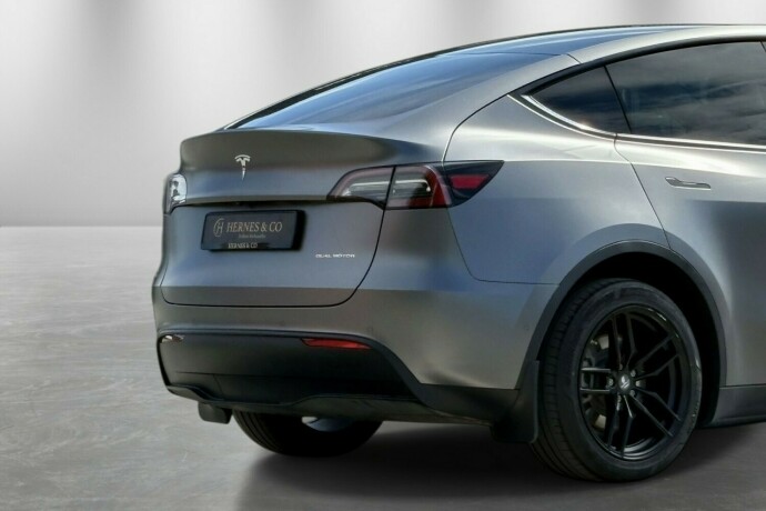 tesla-model-y-elektrisitet-2021-big-6
