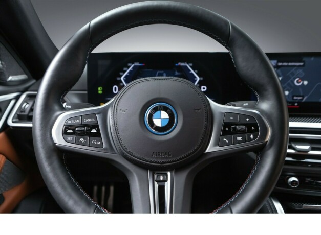 bmw-i4-m50-elektrisitet-2023-big-11