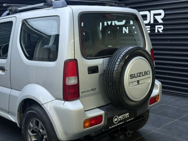 suzuki-jimny-bensin-2006-big-5