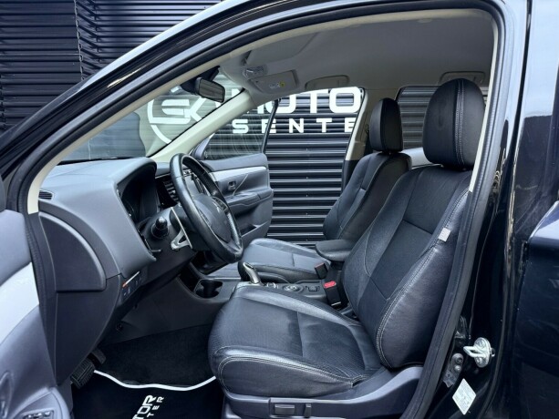 mitsubishi-outlander-elektrisitetbensin-2015-big-26