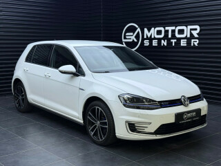 Volkswagen | Golf | Elektrisitet+bensin | 2017