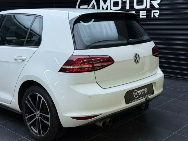 volkswagen-golf-elektrisitetbensin-2017-big-8