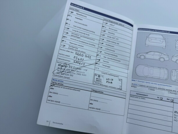 volkswagen-golf-elektrisitetbensin-2017-big-45