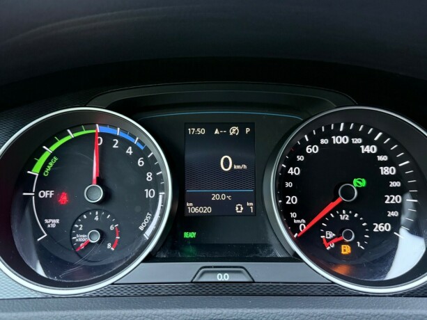 volkswagen-golf-elektrisitetbensin-2017-big-19