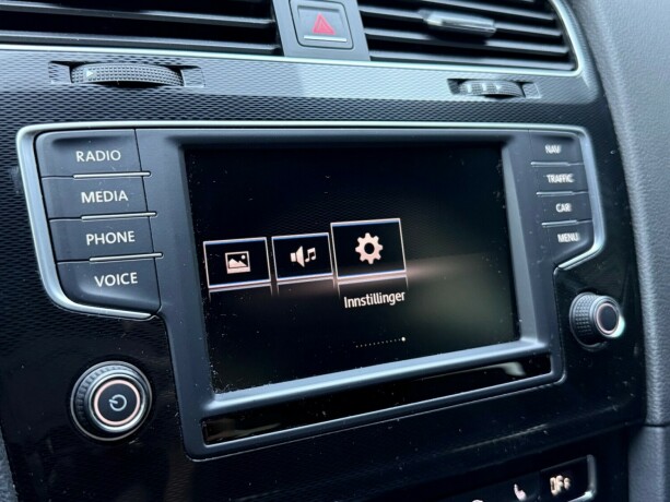 volkswagen-golf-elektrisitetbensin-2017-big-27
