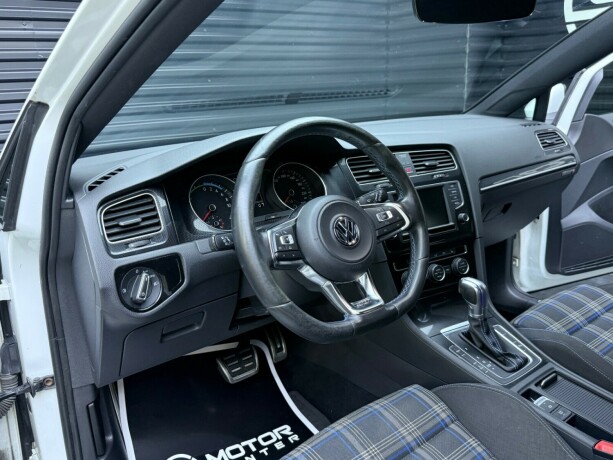 volkswagen-golf-elektrisitetbensin-2017-big-13