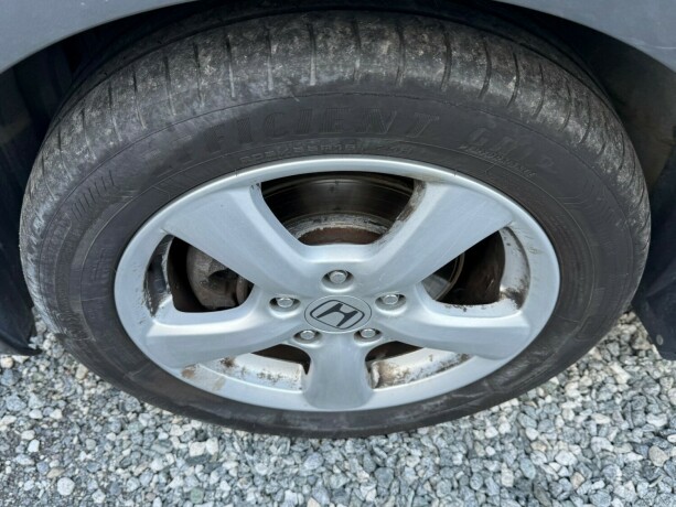 honda-civic-bensin-2011-big-7