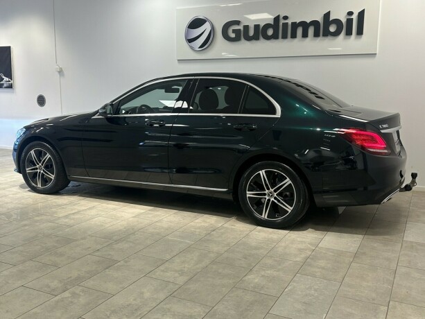 mercedes-benz-c-klasse-bensin-2018-big-25