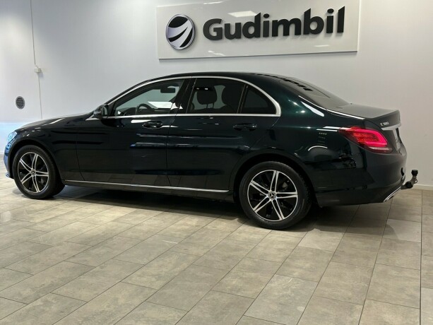 mercedes-benz-c-klasse-bensin-2018-big-2