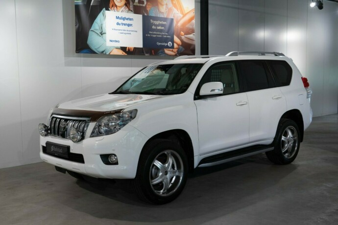 toyota-land-cruiser-diesel-2011-big-0