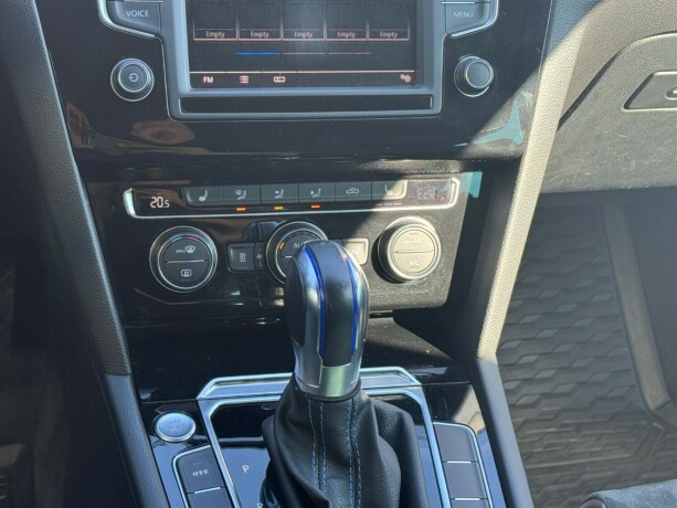 volkswagen-passat-elektrisitetbensin-2017-big-10