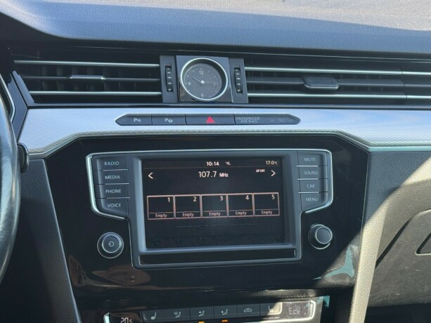volkswagen-passat-elektrisitetbensin-2017-big-8