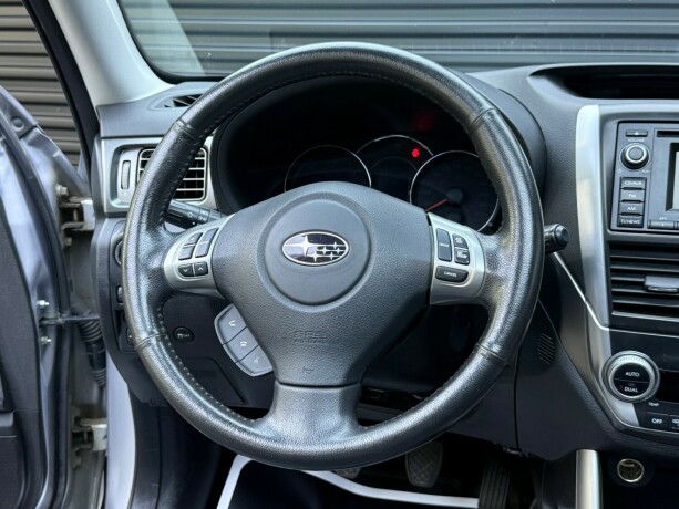 subaru-forester-diesel-2012-big-12