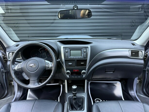 subaru-forester-diesel-2012-big-9