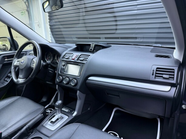 subaru-forester-bensin-2013-big-11