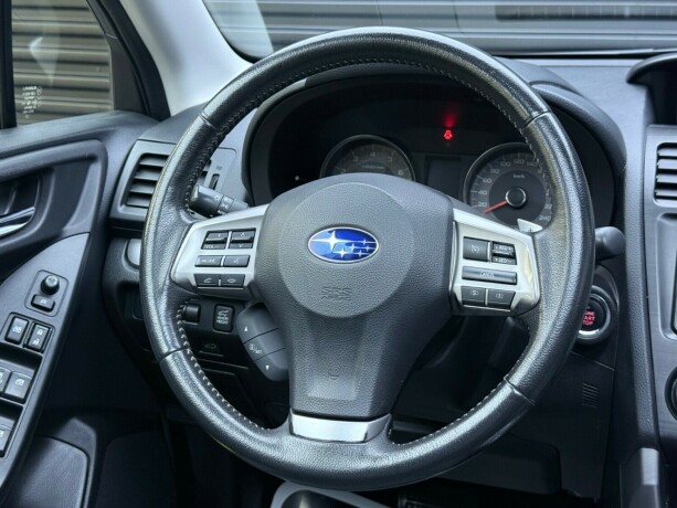 subaru-forester-bensin-2013-big-12