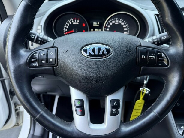 kia-sportage-bensin-2015-big-14
