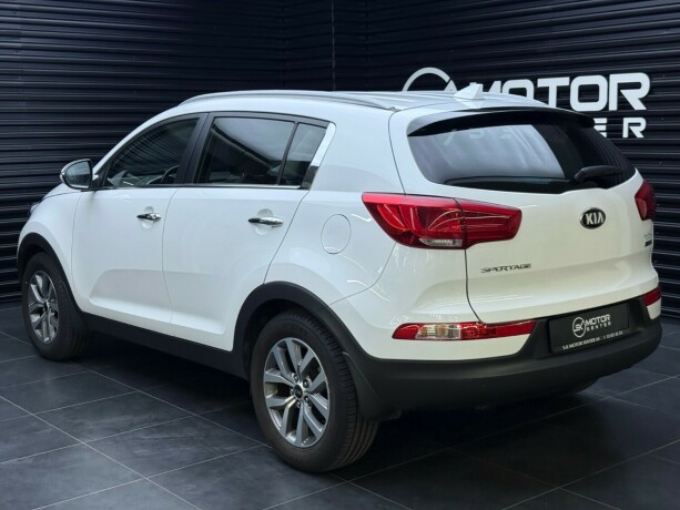 kia-sportage-bensin-2015-big-1