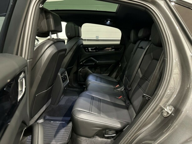 porsche-cayenne-coupe-elektrisitetbensin-2020-big-10