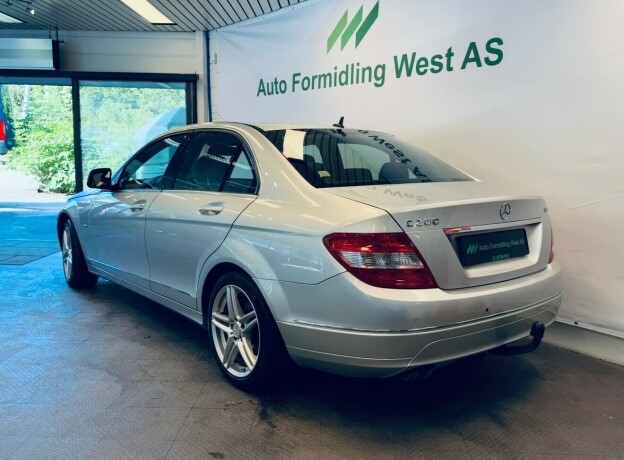mercedes-benz-c-klasse-diesel-2008-big-15