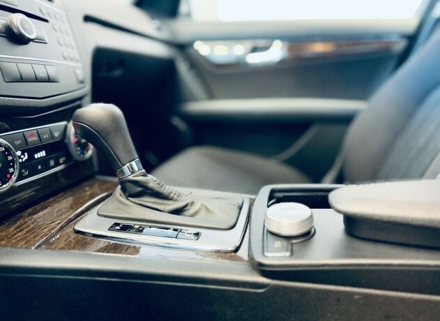mercedes-benz-c-klasse-diesel-2008-big-56
