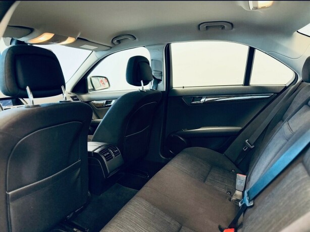 mercedes-benz-c-klasse-diesel-2008-big-42