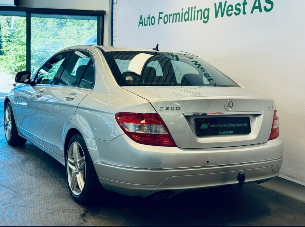 mercedes-benz-c-klasse-diesel-2008-big-18