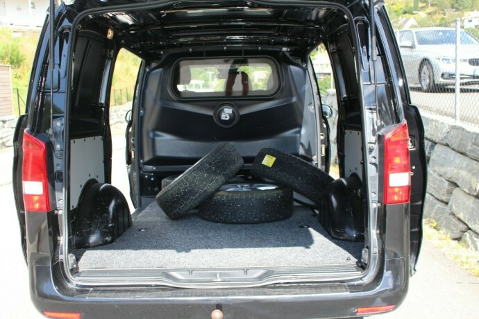 mercedes-benz-vito-diesel-2017-big-6