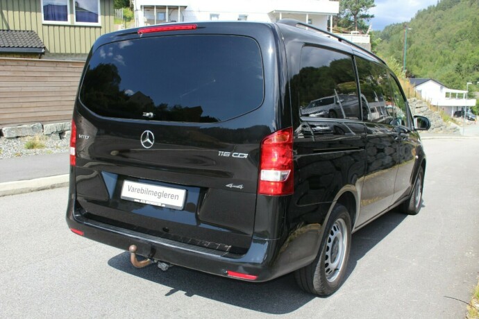 mercedes-benz-vito-diesel-2017-big-4