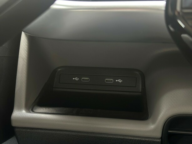 volkswagen-id-buzz-elektrisitet-2023-big-30