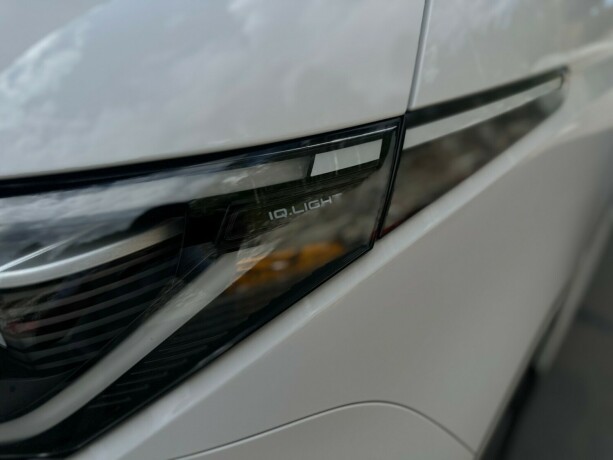 volkswagen-id-buzz-elektrisitet-2023-big-38