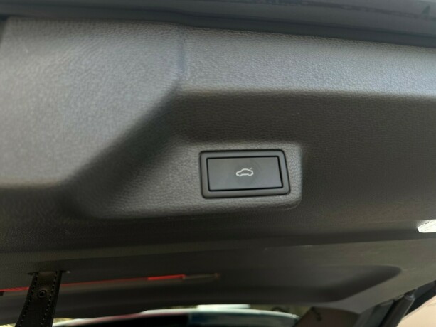 volkswagen-id-buzz-elektrisitet-2023-big-35