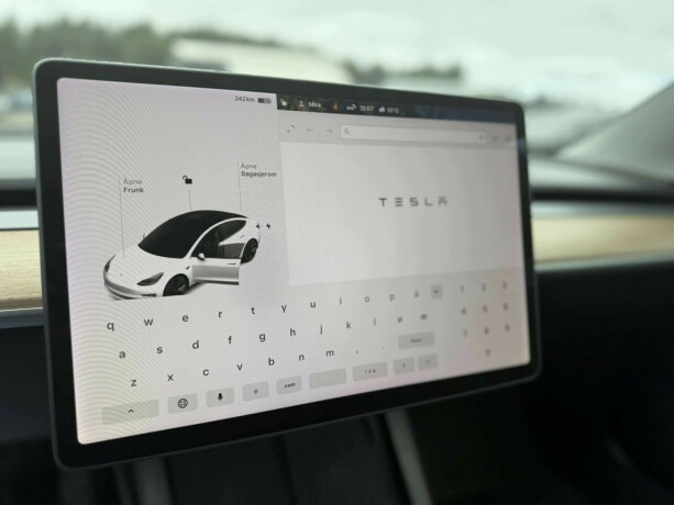 tesla-model-3-elektrisitet-2021-big-24