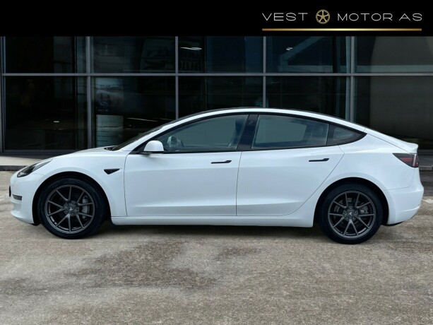 tesla-model-3-elektrisitet-2021-big-3