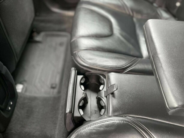 volvo-v40-diesel-2013-big-22