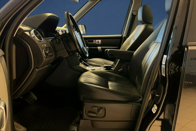 land-rover-discovery-diesel-2014-big-9