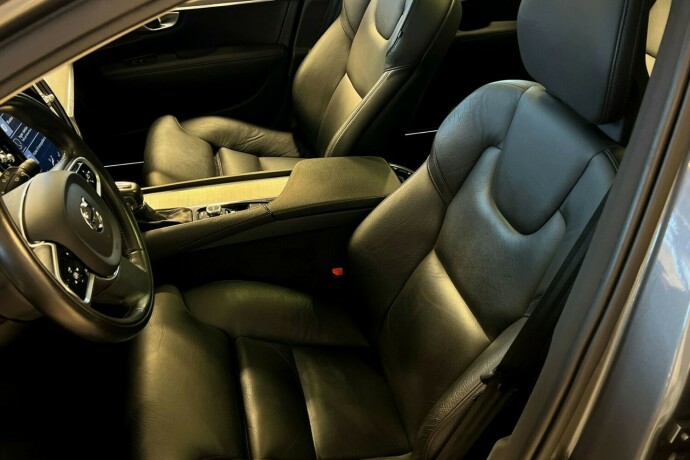 volvo-v90-diesel-2017-big-10