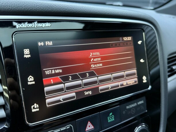 mitsubishi-outlander-elektrisitetbensin-2018-big-23