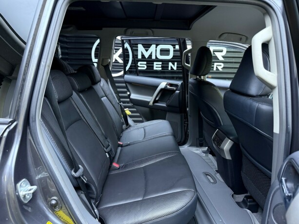 toyota-land-cruiser-diesel-2011-big-33