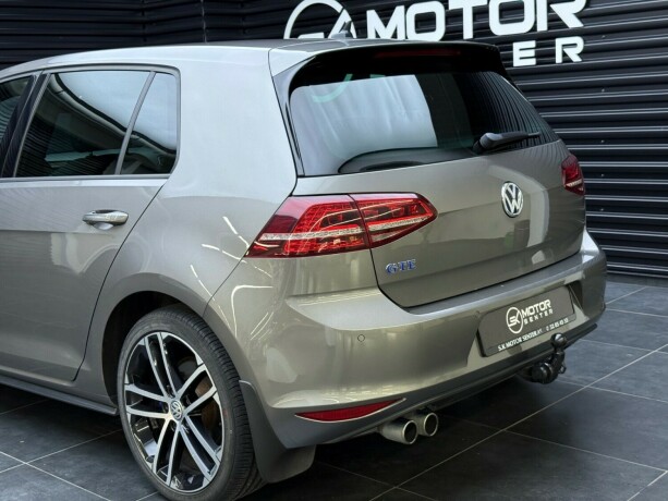 volkswagen-golf-elektrisitetbensin-2016-big-7